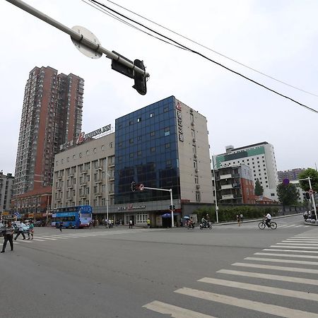 Jinjiang Inn - Wuhan Ziyang Road Buitenkant foto