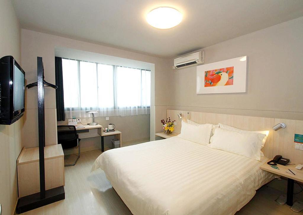 Jinjiang Inn - Wuhan Ziyang Road Kamer foto